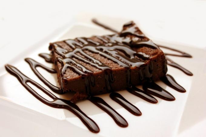brownie de chocolate oscuro clásica
