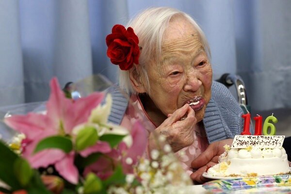 Incluso hoy en día, Japón tiene más centenarios que el resto del mundo (Foto: thevoiceofnation.com).