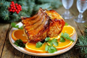 Cerdo con naranjas al horno