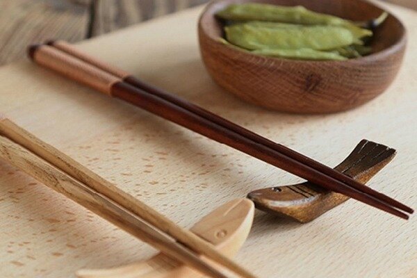 Los japoneses comen con mesura, lentamente, lo que les permite no comer en exceso ni engordar (Foto: Pixabay.com)