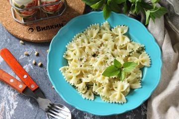 Pasta con salsa pesto