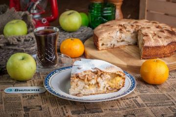 Charlotte con manzanas al horno