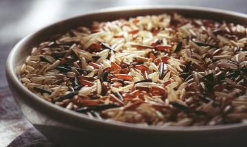 ¿Cómo elegir un arroz muy sabroso (y por qué no es necesario tener en cuenta los estantes con kranodarskim)