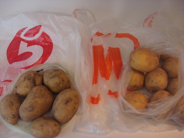 Imagen tomada por el autor (patatas de "Pyaterochka" a la izquierda, a la derecha de la "Magnit")