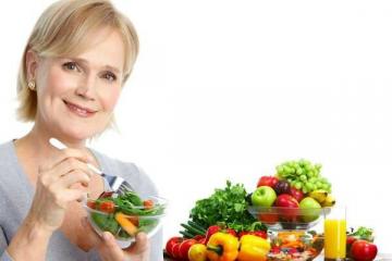 9 reglas nutricionales para mayores de 40 años (si quieres mantenerte joven)