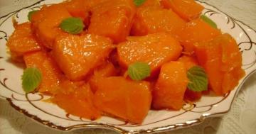 Calabaza con la miel en el horno. Comemos con té en lugar de dulces