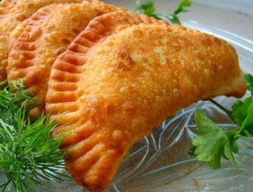 Mientras preparo empanadas caseras