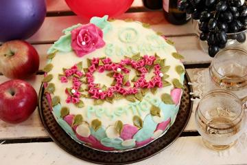 Pastel de aniversario en honor a las primeras 1000 recetas en Vilkin.pro