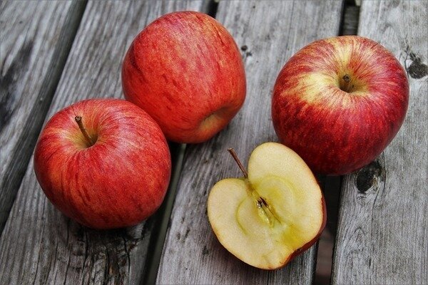 No solo sirve la pulpa de las manzanas, sino también los huesos e incluso la cáscara (Foto: Pixabay.com)