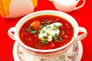 Cómo cocinar sopa de remolacha roja hermoso color. Mis secretos sabrosa borscht